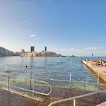 Vic- Seafront