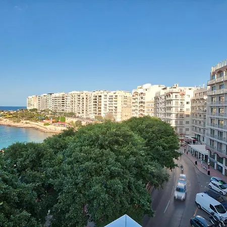 Apartment Vic- Seafront *