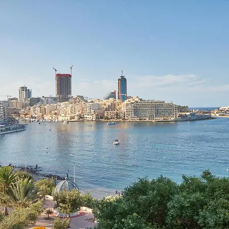 Vic- Seafront * Sliema