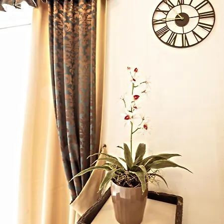 Vic- Seafront Sliema