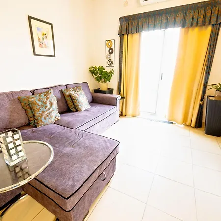 Vic- Seafront Apartamento